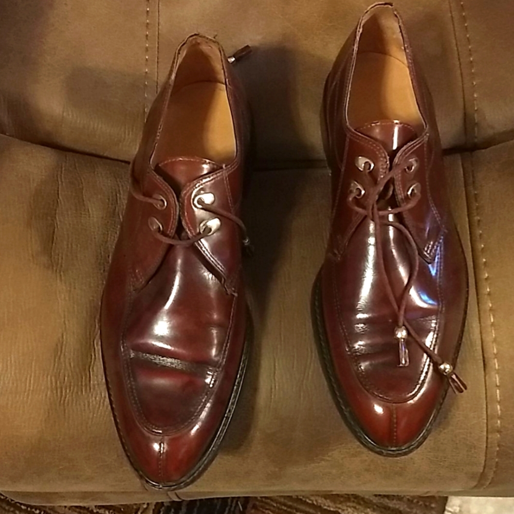 Men dress shoes